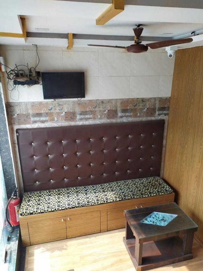 מומביי New Super Dormitory מראה חיצוני תמונה